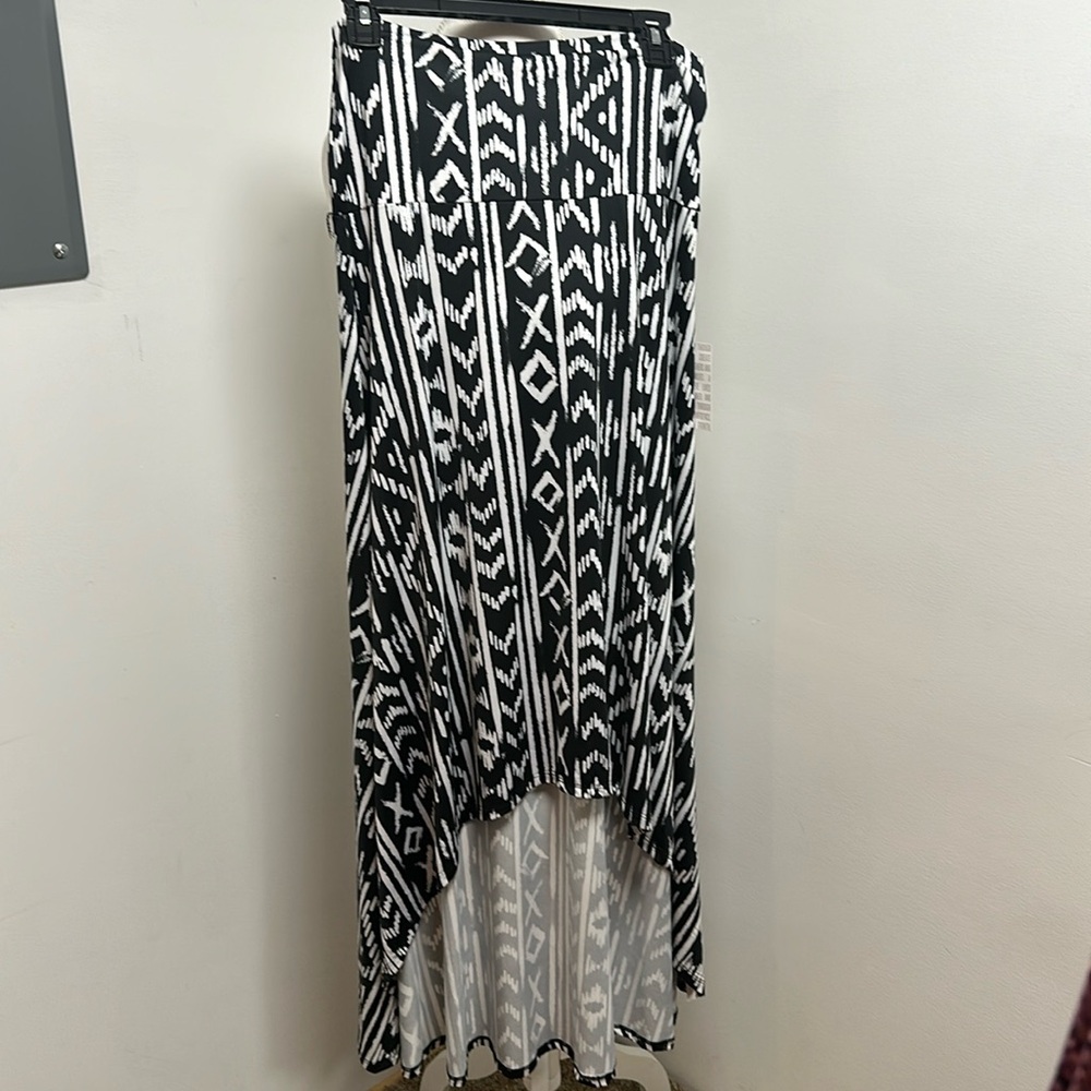 Olivia High Low Skirt